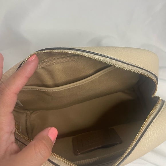 Coach x Jean Michel Basquiat Boxy Cosmetic Case New - Picture 5 of 7